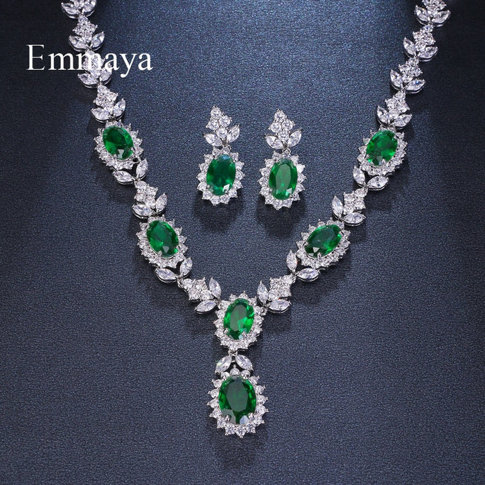 Luxury Oval Emerald and Cubic Zirconia Jewelry Set